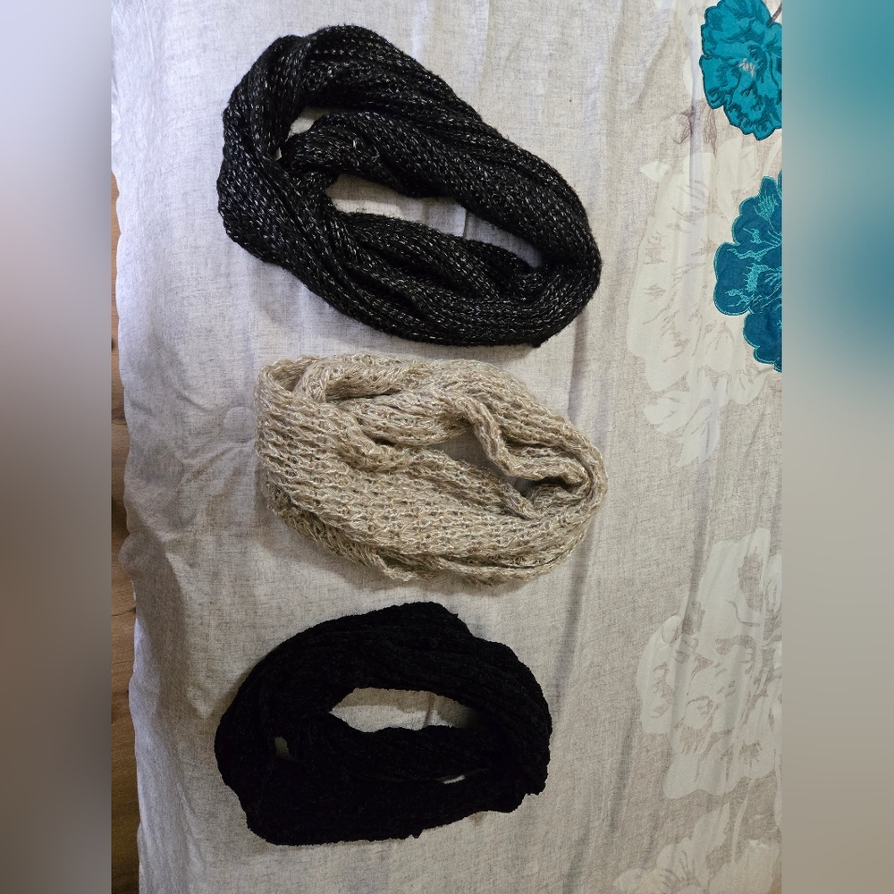 Bundle of Three Knit Infinity Scarves - Black and Cream